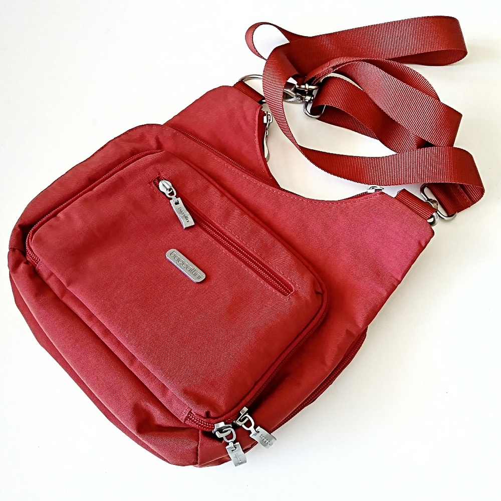 BAGGALLINI Crossbody Travel Bag